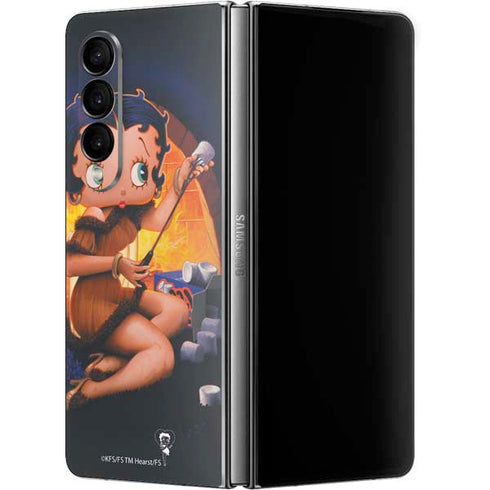 Betty Boop Roasting Marshmallows Galaxy Z Fold4 5G Skin